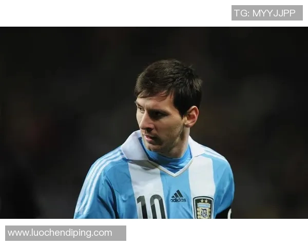 足球明星小黑子高清图片欣赏与背后故事分享